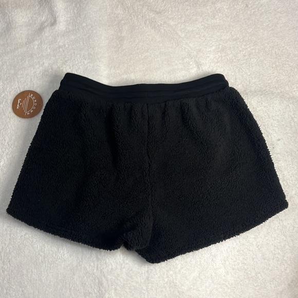 Sundown by splendid playa womens fleece drawstring casual shorts. Black XL NWT - Picture 2 of 6